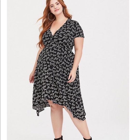 Torrid sharkbite graphic dress - Picture 6 of 6